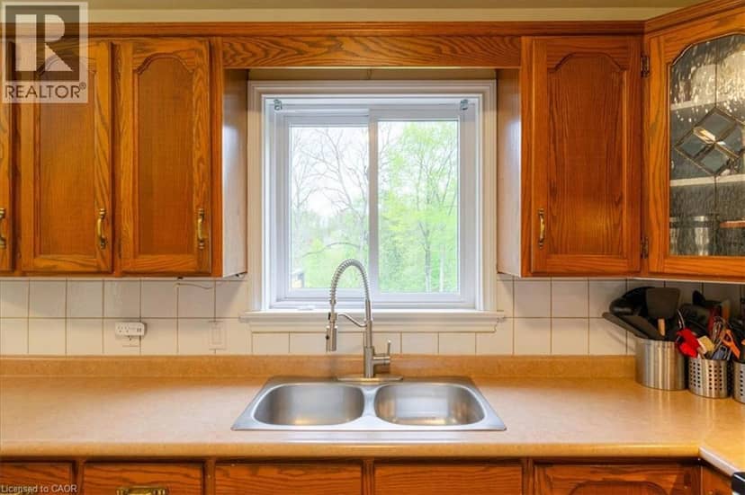 111 DECOU Road — photo 20 of 40