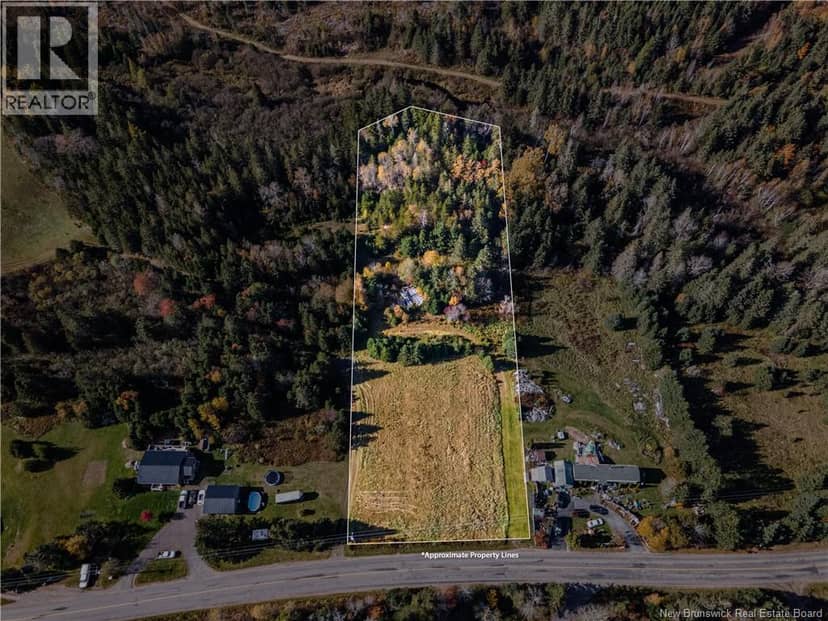 Lot Route 111, Jeffries Corner