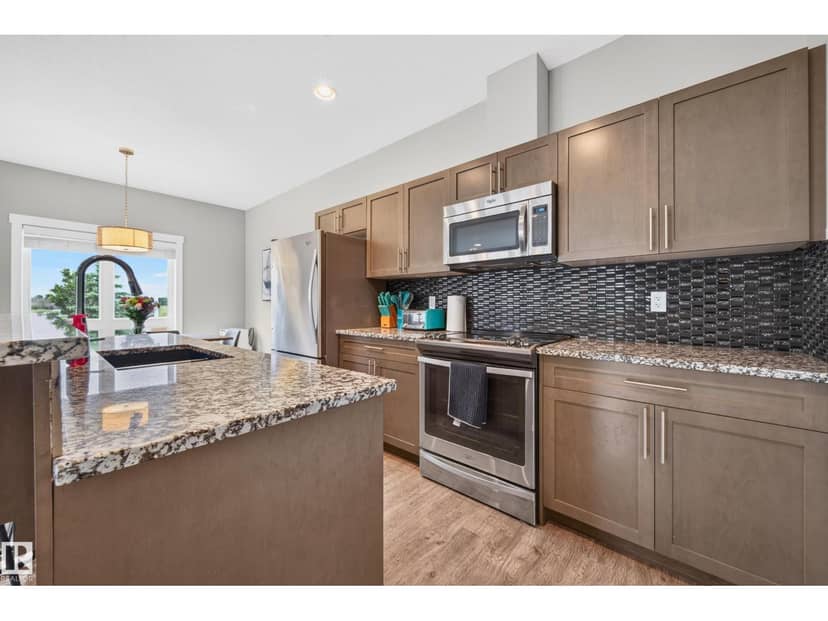 1602 Graybriar Gr, Stony Plain, photo 7