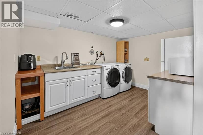 172 MORGAN Avenue — photo 21 of 22