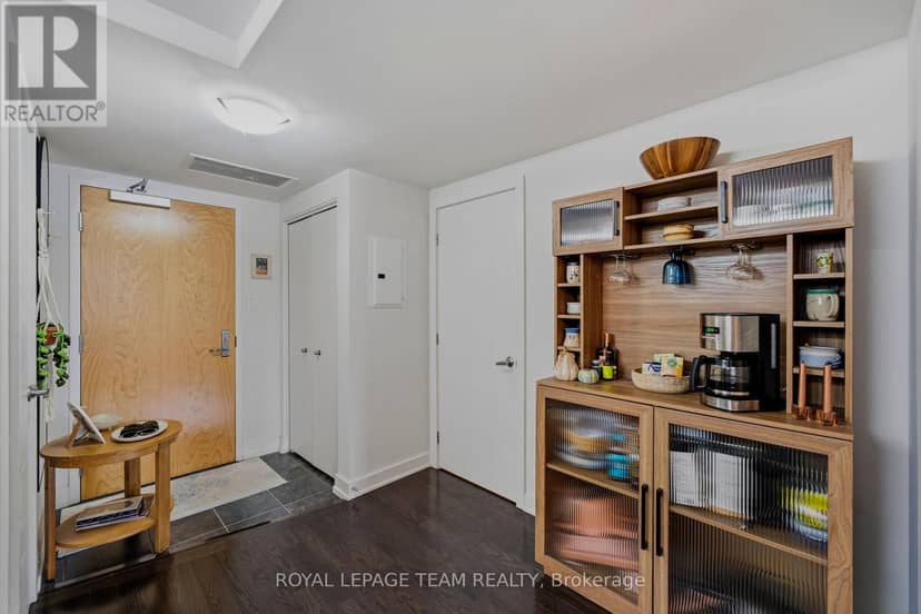 407 - 179 Metcalfe Street, Ottawa, photo 3