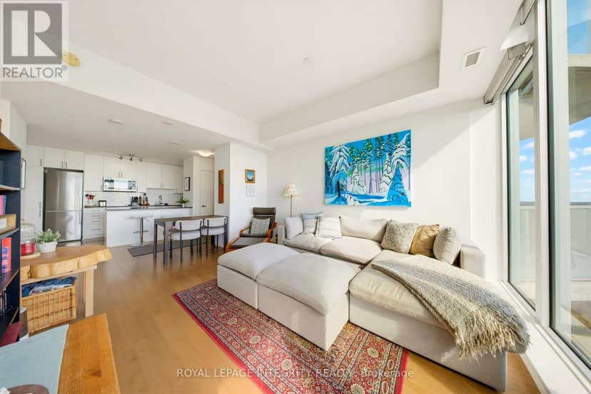 4005 - 805 Carling Avenue — photo 9 of 40