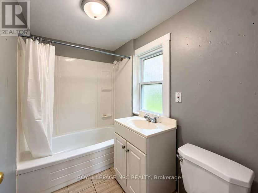255 Jarvis Street — photo 12 of 39
