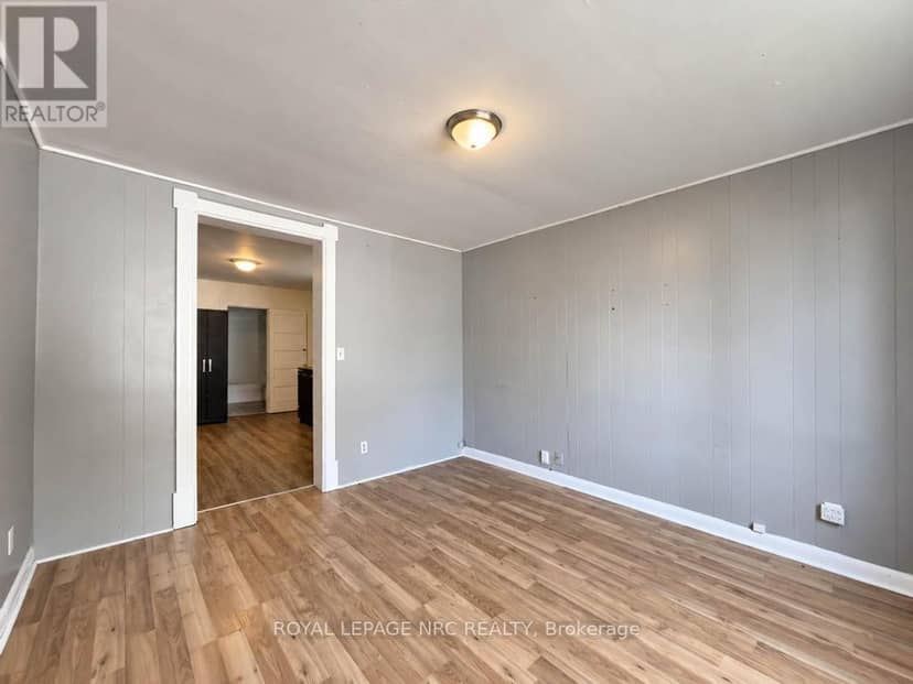 255 Jarvis Street — photo 27 of 39