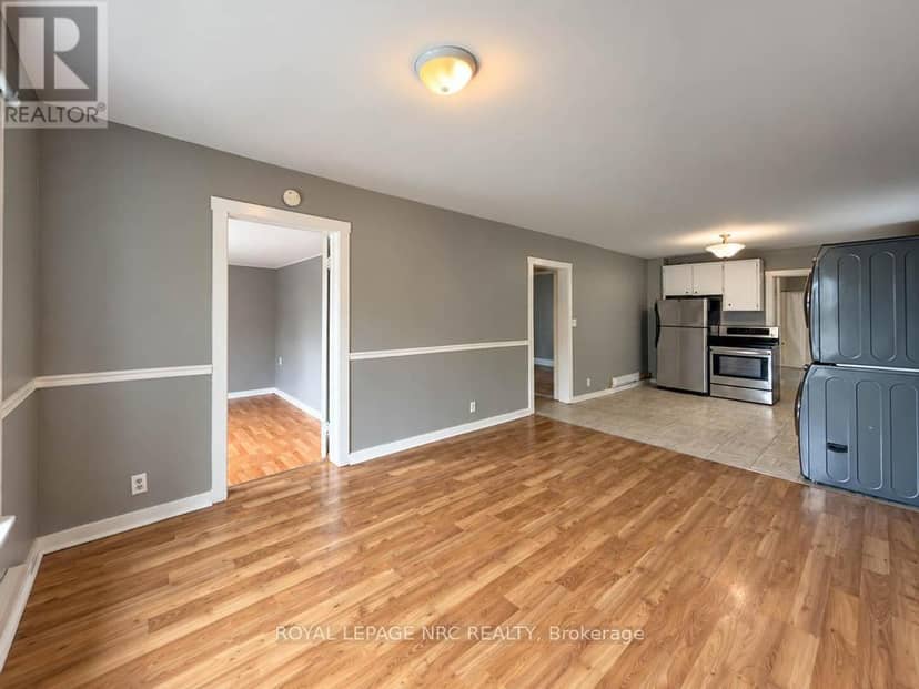 255 Jarvis Street — photo 6 of 39