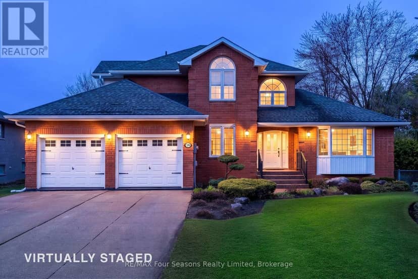 16 Carmichael Crescent — photo 1 of 40