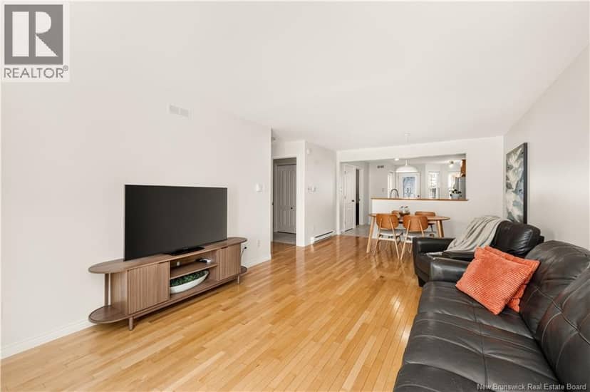59 Domethilde Crescent — photo 14 of 21
