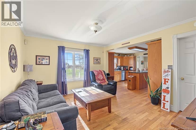594 Route 628 — photo 22 of 40