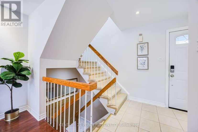 608 Beckworth Square — photo 18 of 40