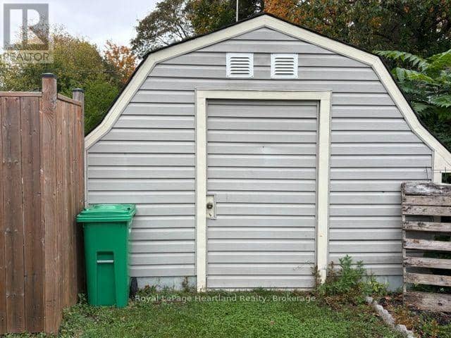 153 Bayfield Road — photo 29 of 31