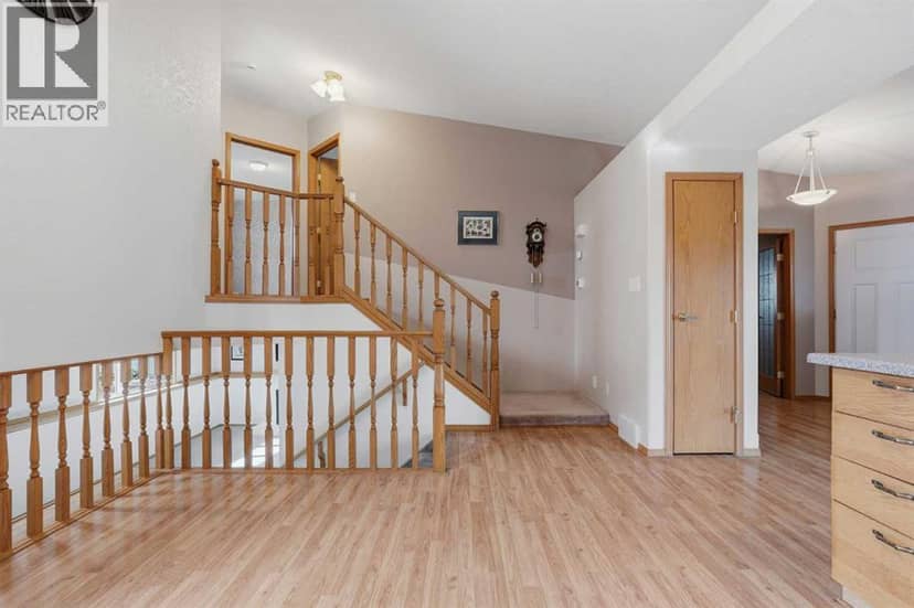 115 Cougar Road N — photo 14 of 32