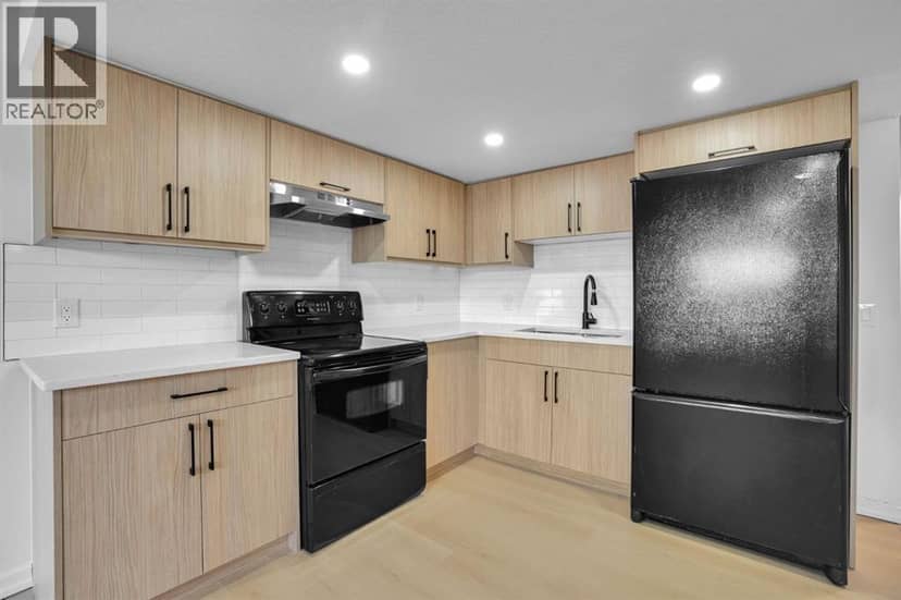 436 Huntley Way NE — photo 19 of 32