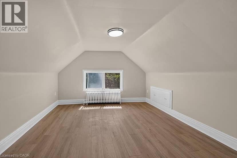 103 MARY Street — photo 37 of 40