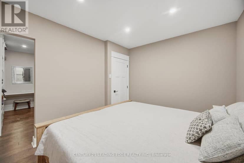 308 Rupert Avenue — photo 22 of 40