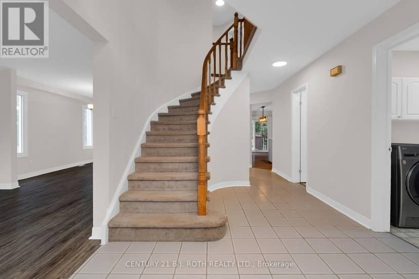 131 Browning Trail, Barrie, photo 6