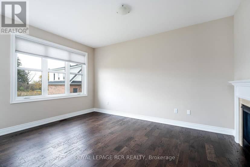 213 Mary Street — photo 17 of 40