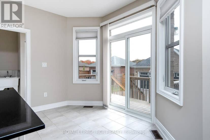 213 Mary Street — photo 21 of 40