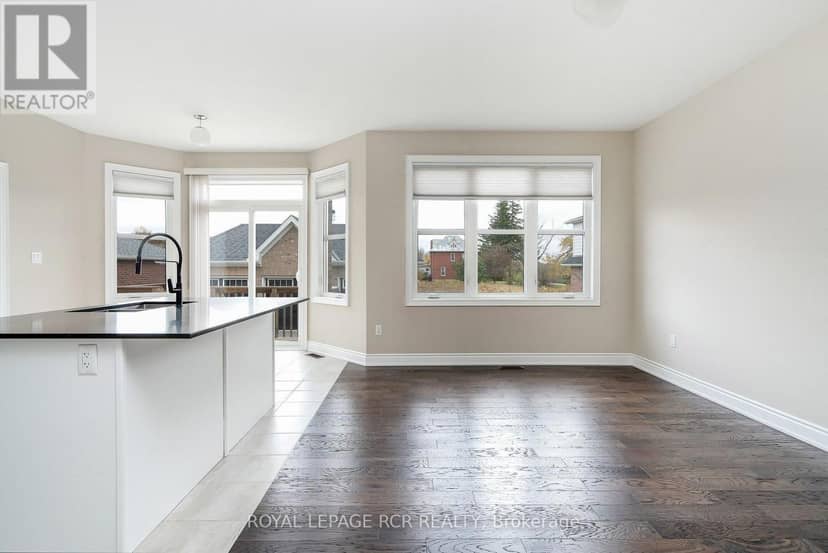 213 Mary Street — photo 26 of 40