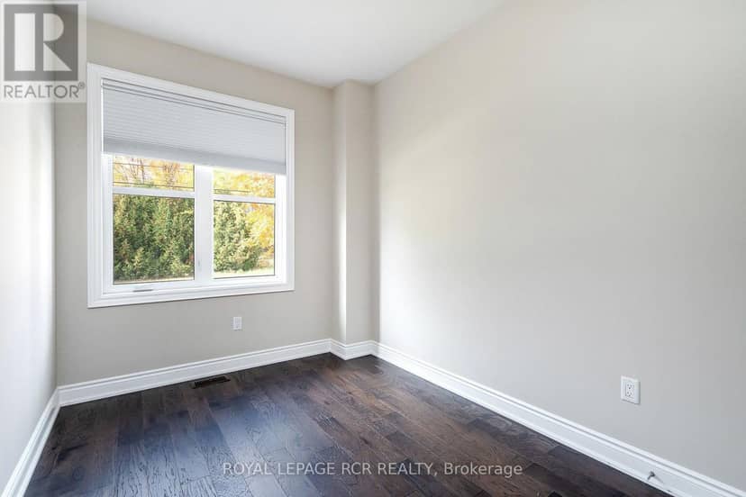 213 Mary Street — photo 36 of 40