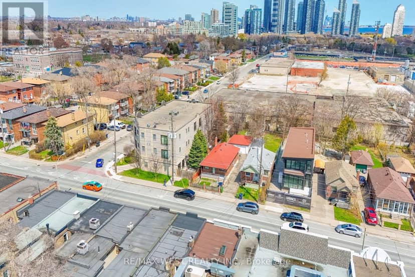 371 Royal York Road, Toronto, photo 5