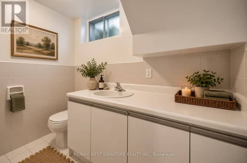 28 Bluehaven Crescent — photo 15 of 18