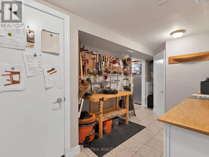 20 Lakeview Court — photo 17 of 24