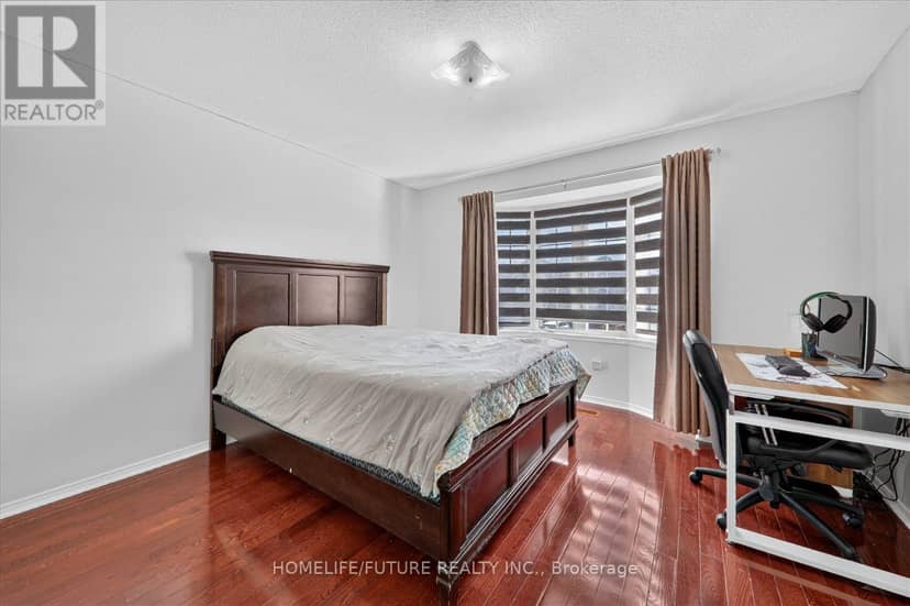 7236 Village Walk — photo 28 of 36