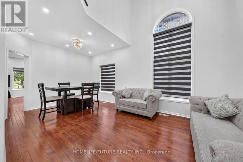 7236 Village Walk, Mississauga, photo 8