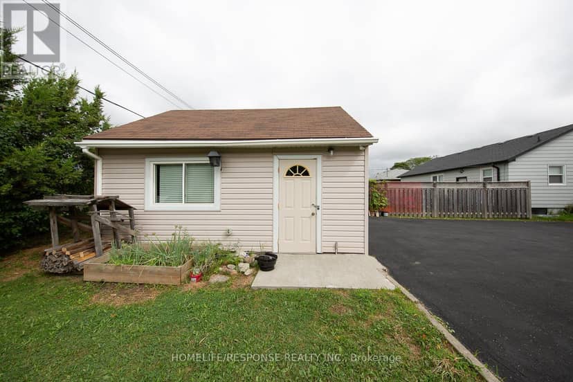 35 Parkdale Drive — photo 32 of 35
