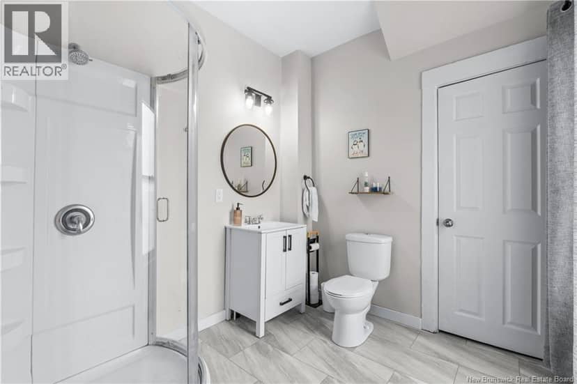 47 Peter Street — photo 15 of 40