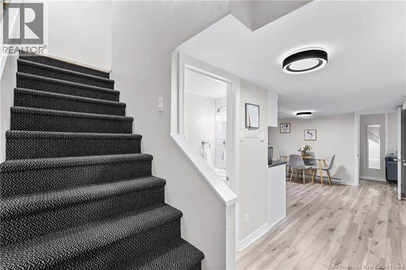 47 Peter Street — photo 33 of 40