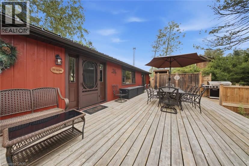 111 WILSON Drive — photo 3 of 40