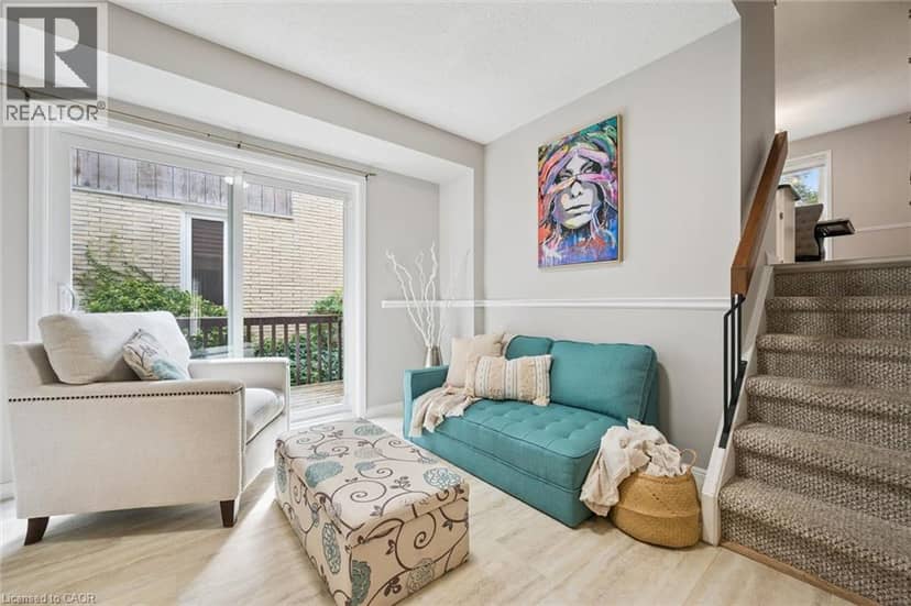21 COLEBROOK Court — photo 15 of 40
