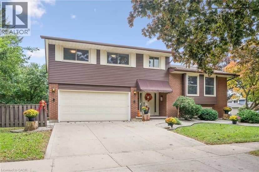 21 COLEBROOK Court — photo 2 of 40