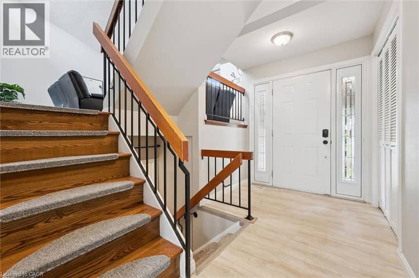 21 COLEBROOK Court, Kitchener, photo 6