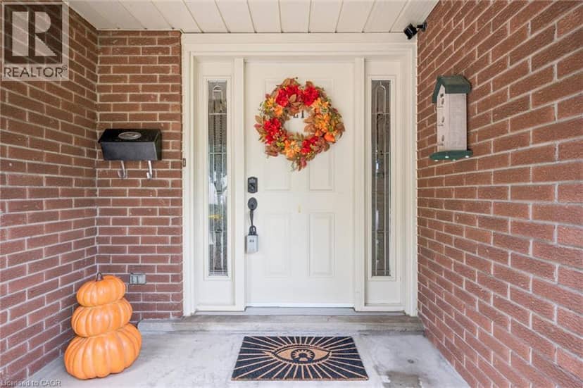 21 COLEBROOK Court, Kitchener, photo 5