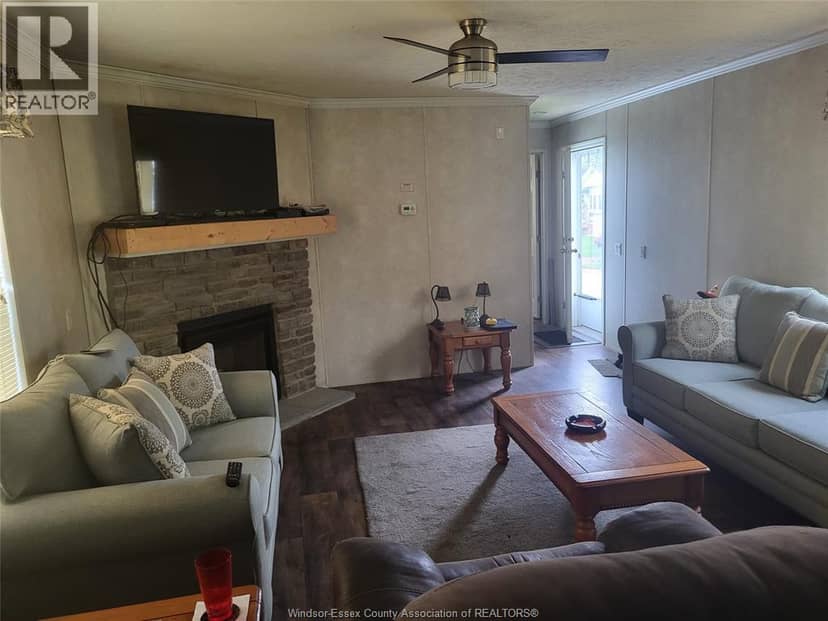 21 WILDER South, Lakeshore, photo 4
