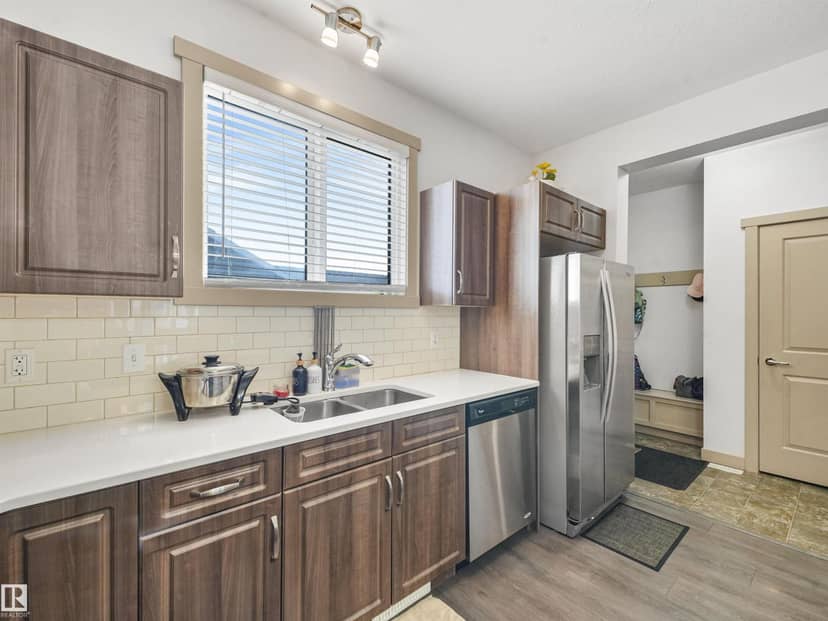 1431 167 ST SW — photo 21 of 40
