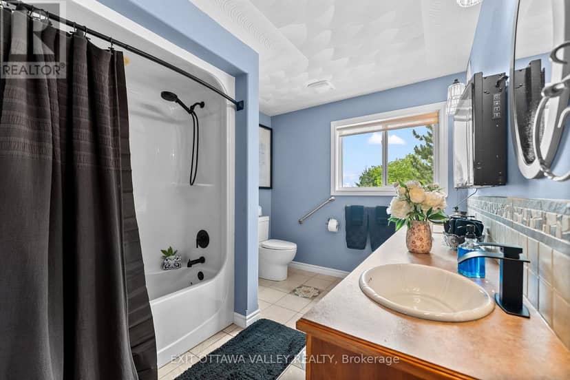 62 Meadowview Drive — photo 19 of 40