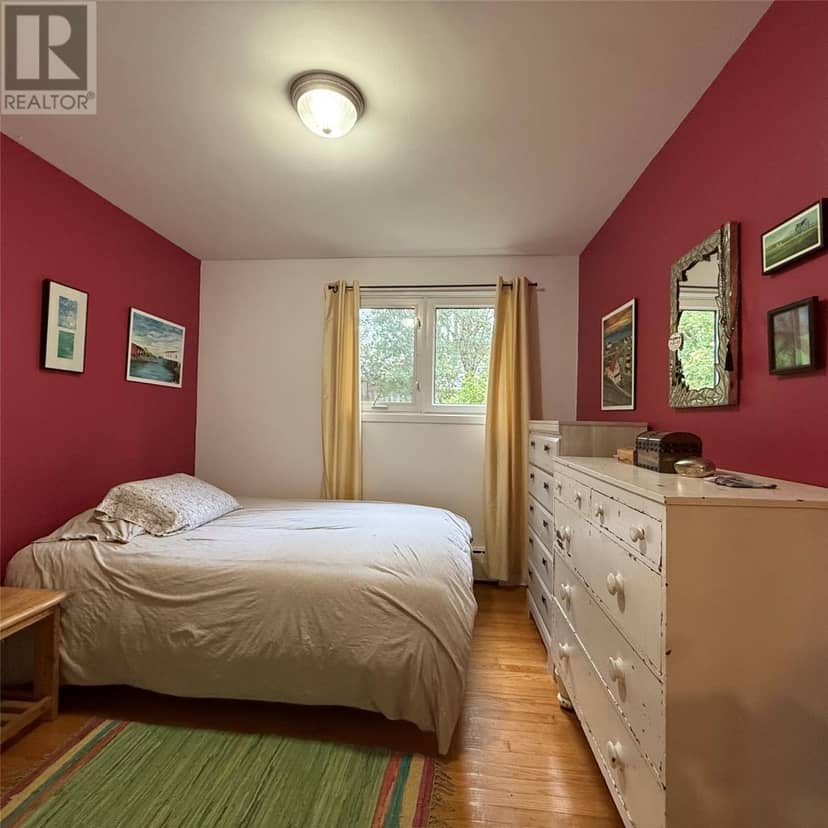 8 Fitzgibbon Street — photo 22 of 32