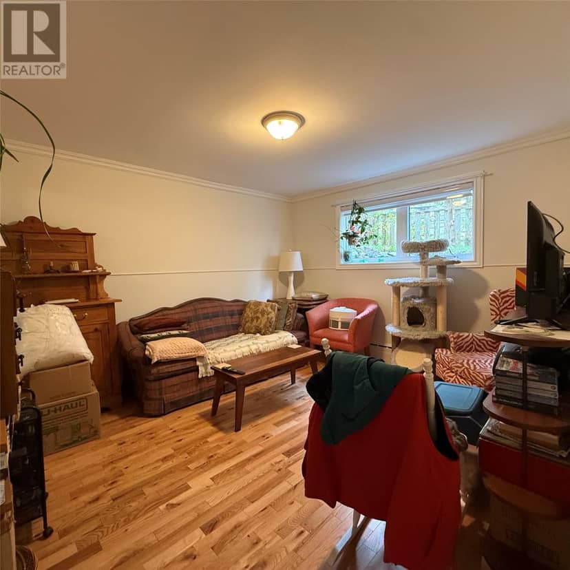 8 Fitzgibbon Street — photo 27 of 32