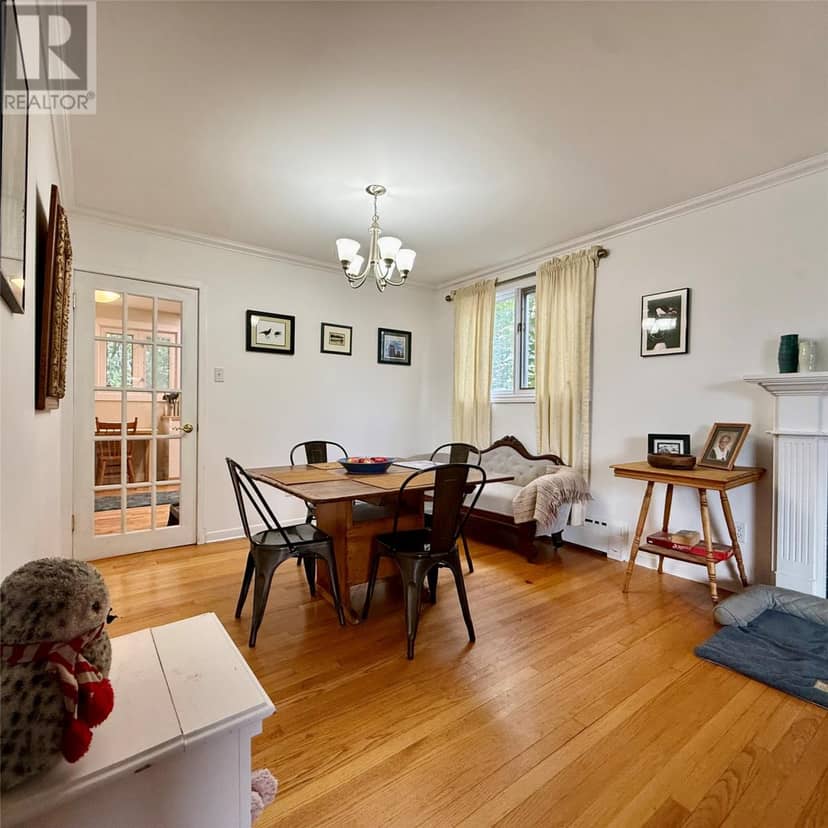 8 Fitzgibbon Street, St. John's, photo 8