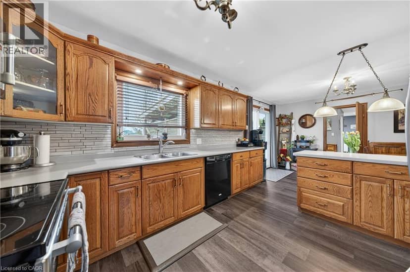 3568 SOUTH GRIMSBY RD 12 Road — photo 15 of 40