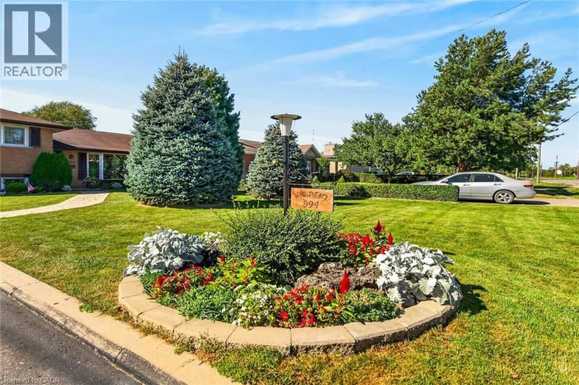 994 BARTON Street, Stoney Creek, photo 6