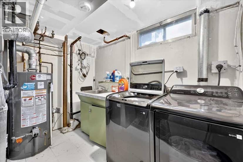624 24 Avenue NE — photo 39 of 40