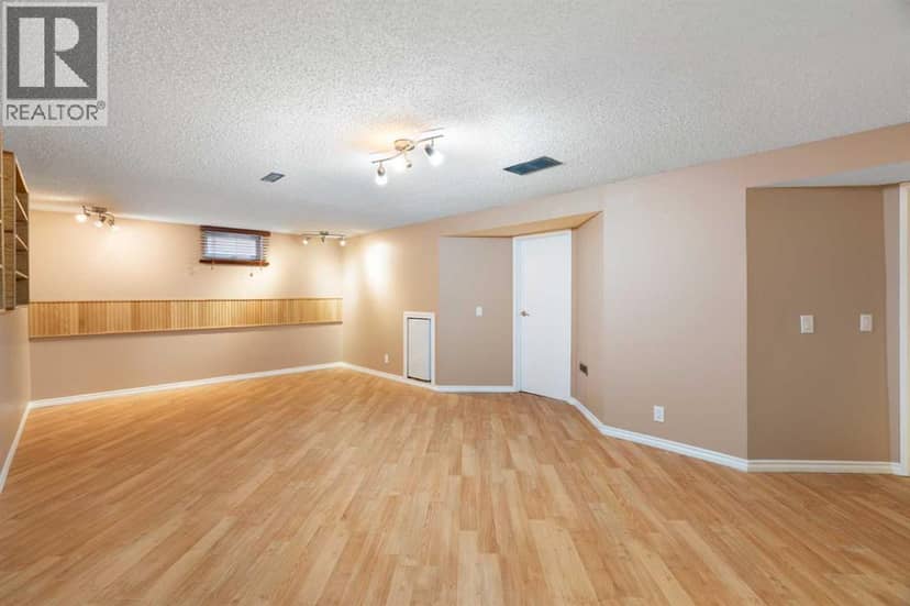 48 Deermont Way SE — photo 31 of 40