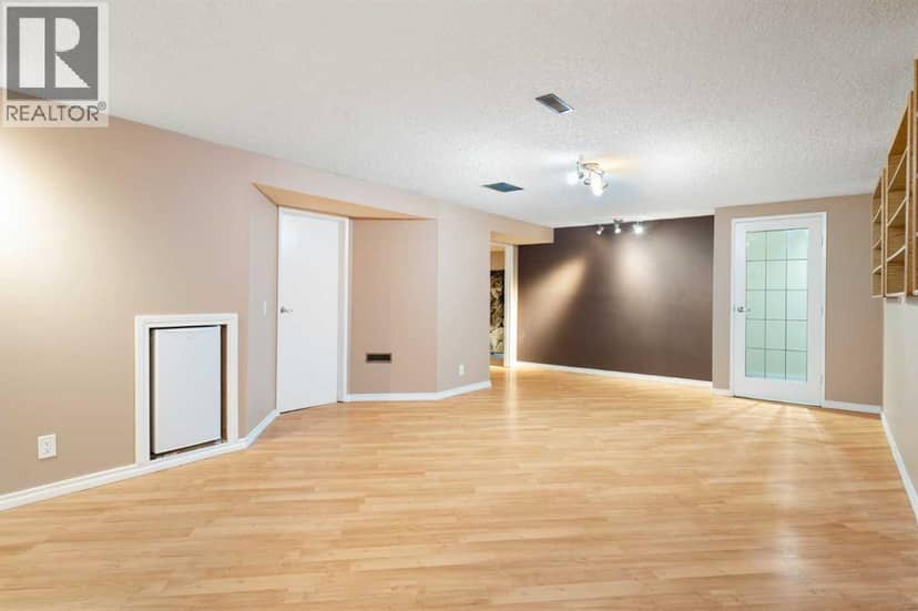 48 Deermont Way SE — photo 32 of 40