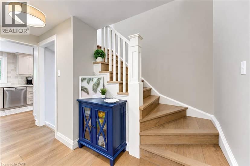 532 WESTVALE Drive, Waterloo, photo 7
