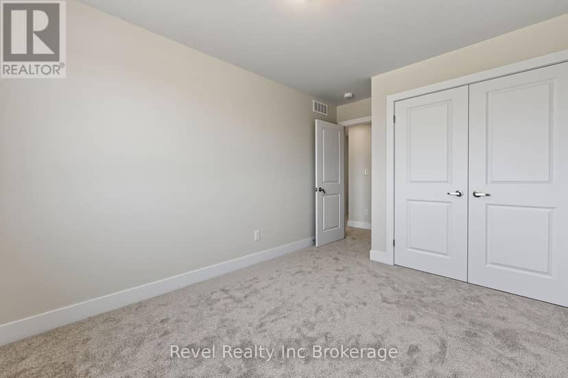 325 Kading Crescent — photo 31 of 40