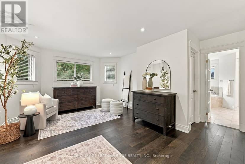 1629 Valley Ridge Crescent — photo 24 of 40